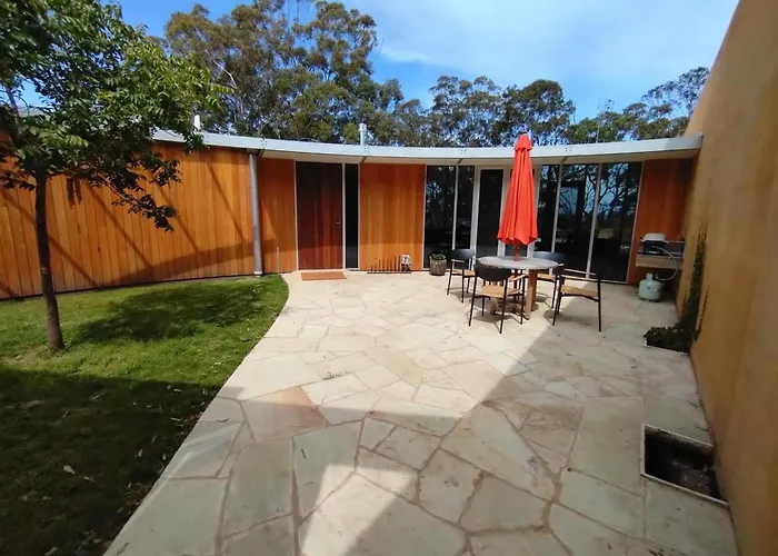 Teulu House - Luxury Retreat In Nungurner